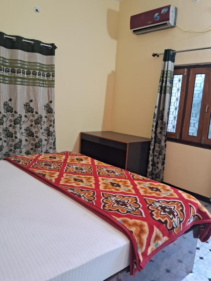 Blue Sky Homestay Khajuraho Exterior photo